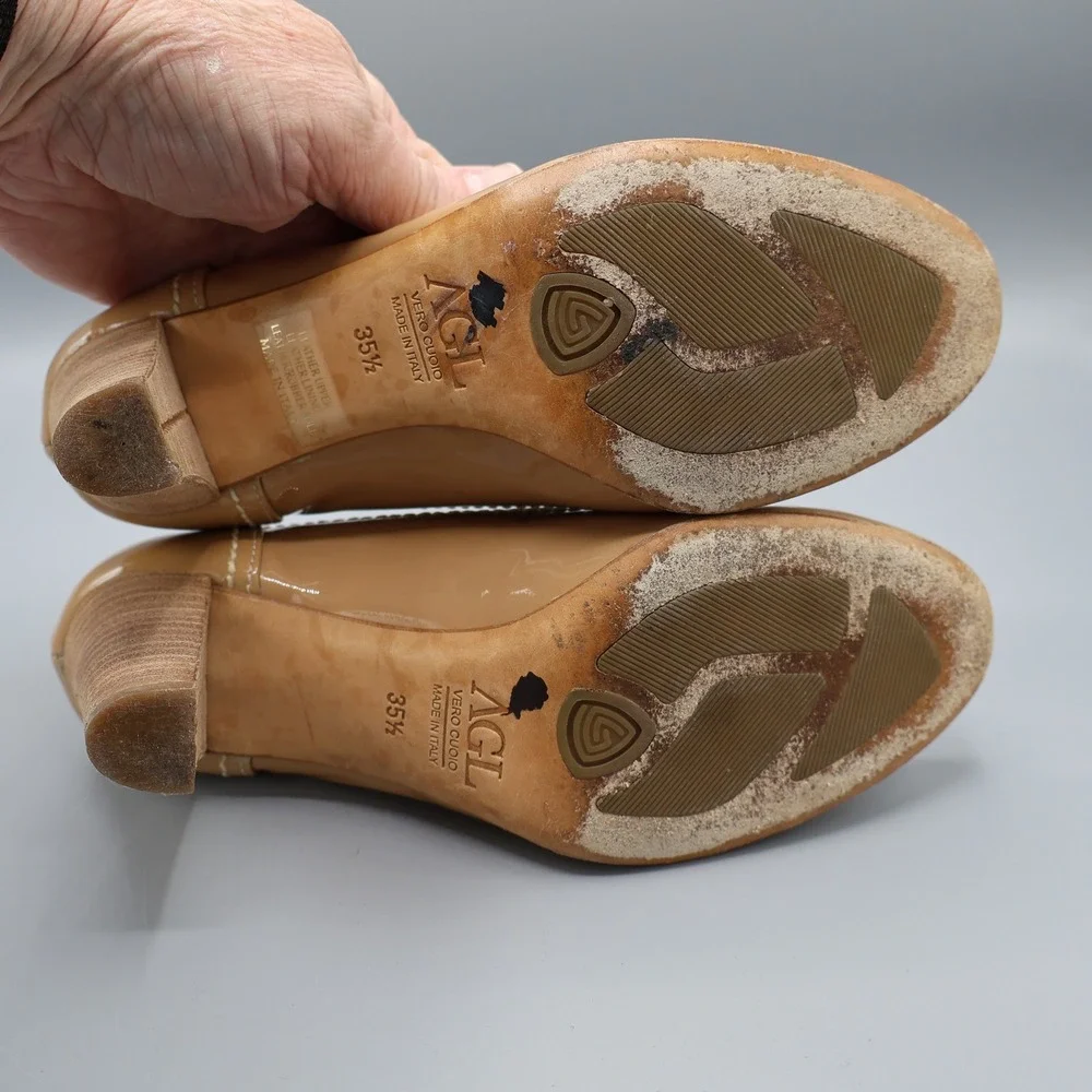 AGL Patent‎ Leather Pumps Womens 35.5 Tan Classic Old Money Career Professional